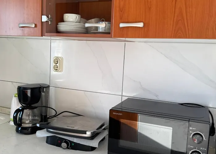 Apartment Prilaz Obali